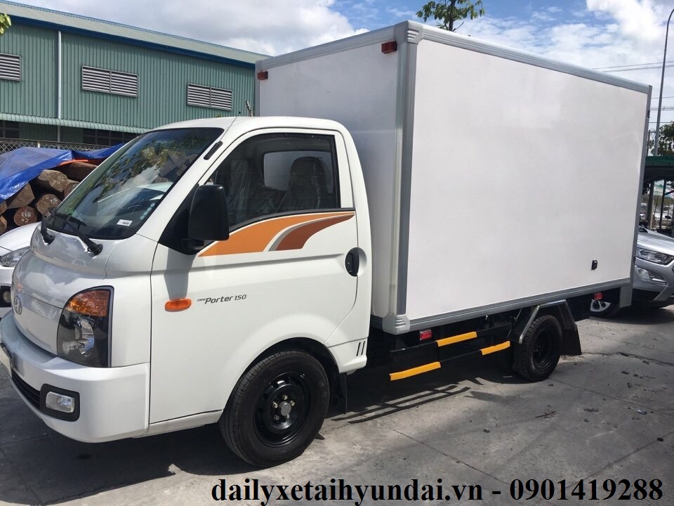 xe tai h150 1.5 tan thung composite