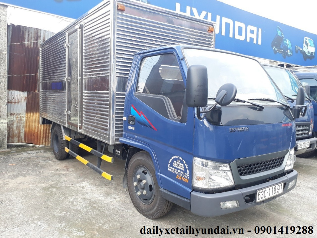 xe tai hyundai 2t4 iz49 do thanh