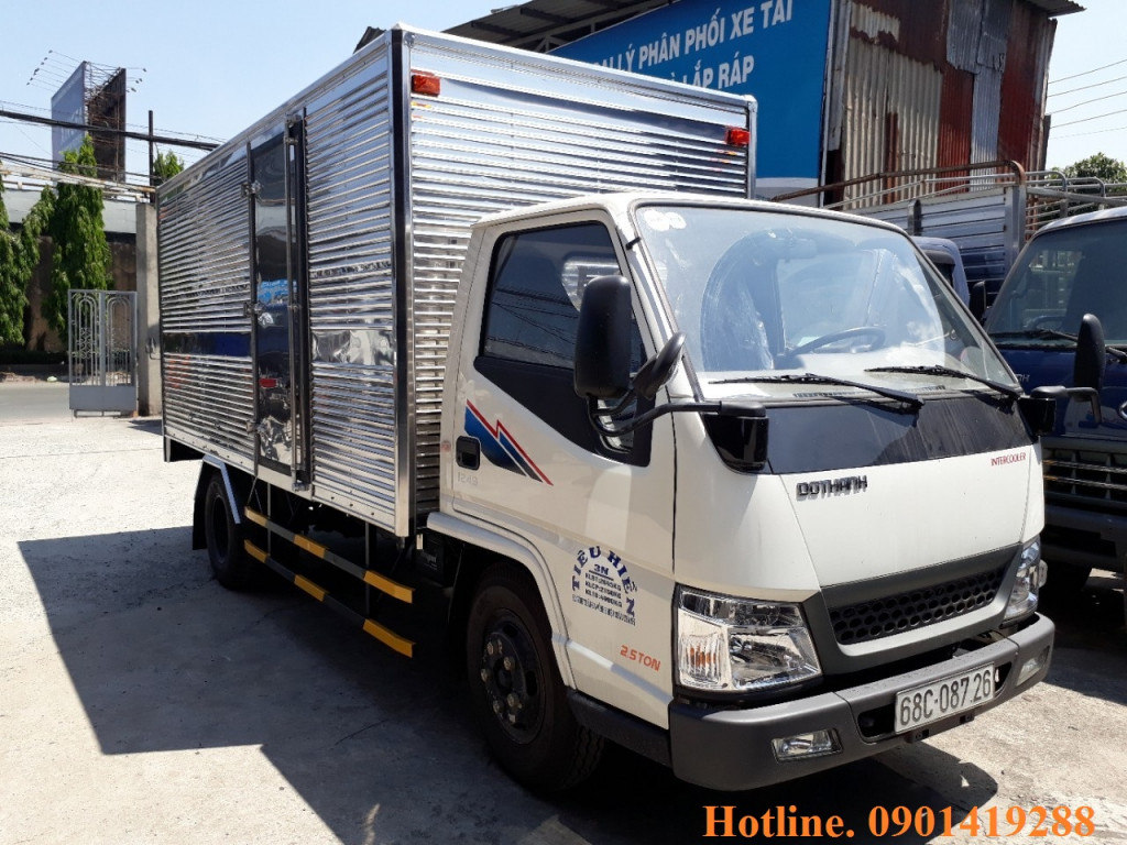 xe tai do thanh iz49
