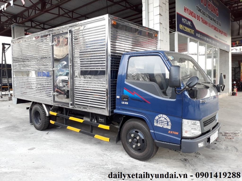xe tai hyundai 2t4