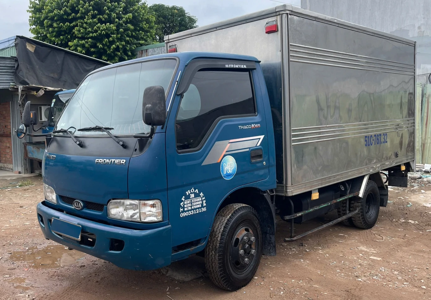 kia-k165-thung-kin-cu