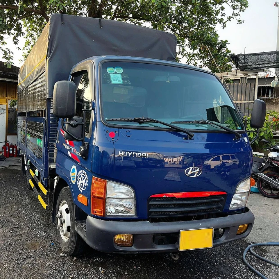 gia-xe-tai-hyundai-2t5-cu.jpg