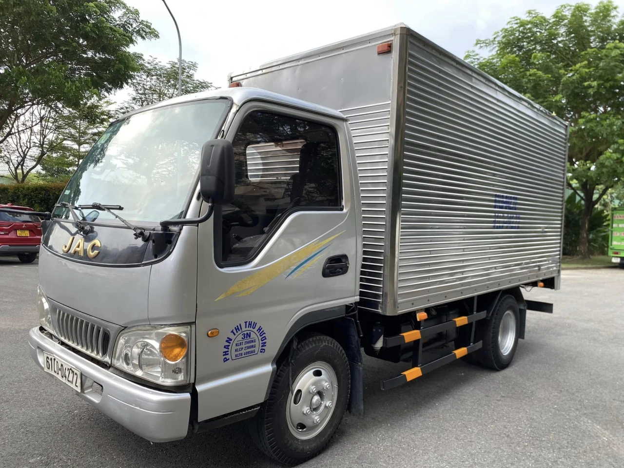 jac-2t4-thung-3m7