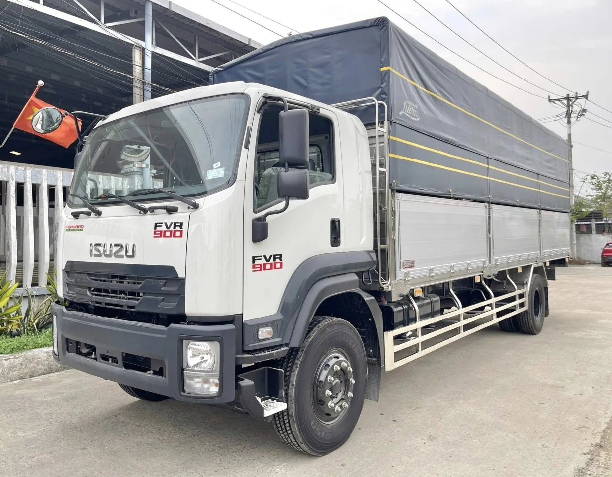 gia-xe-isuzu-8-tan-fvr-cu.jpg