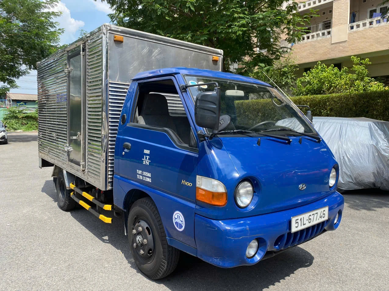 gia-xe-hyundai-1-tan-h100-cu