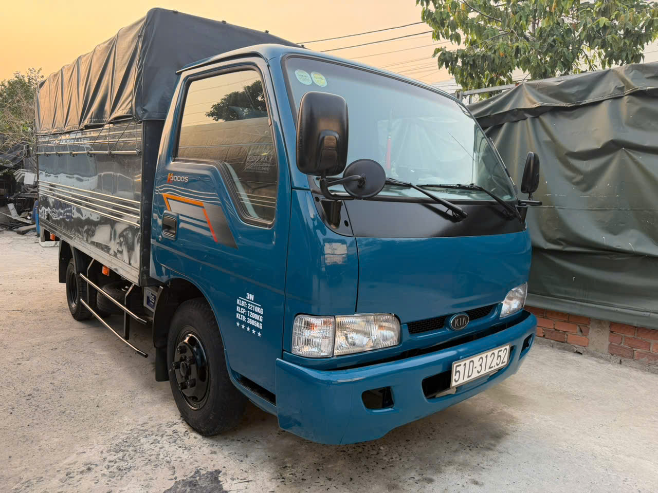 xe-tai-nho-kia-1t4.jpg
