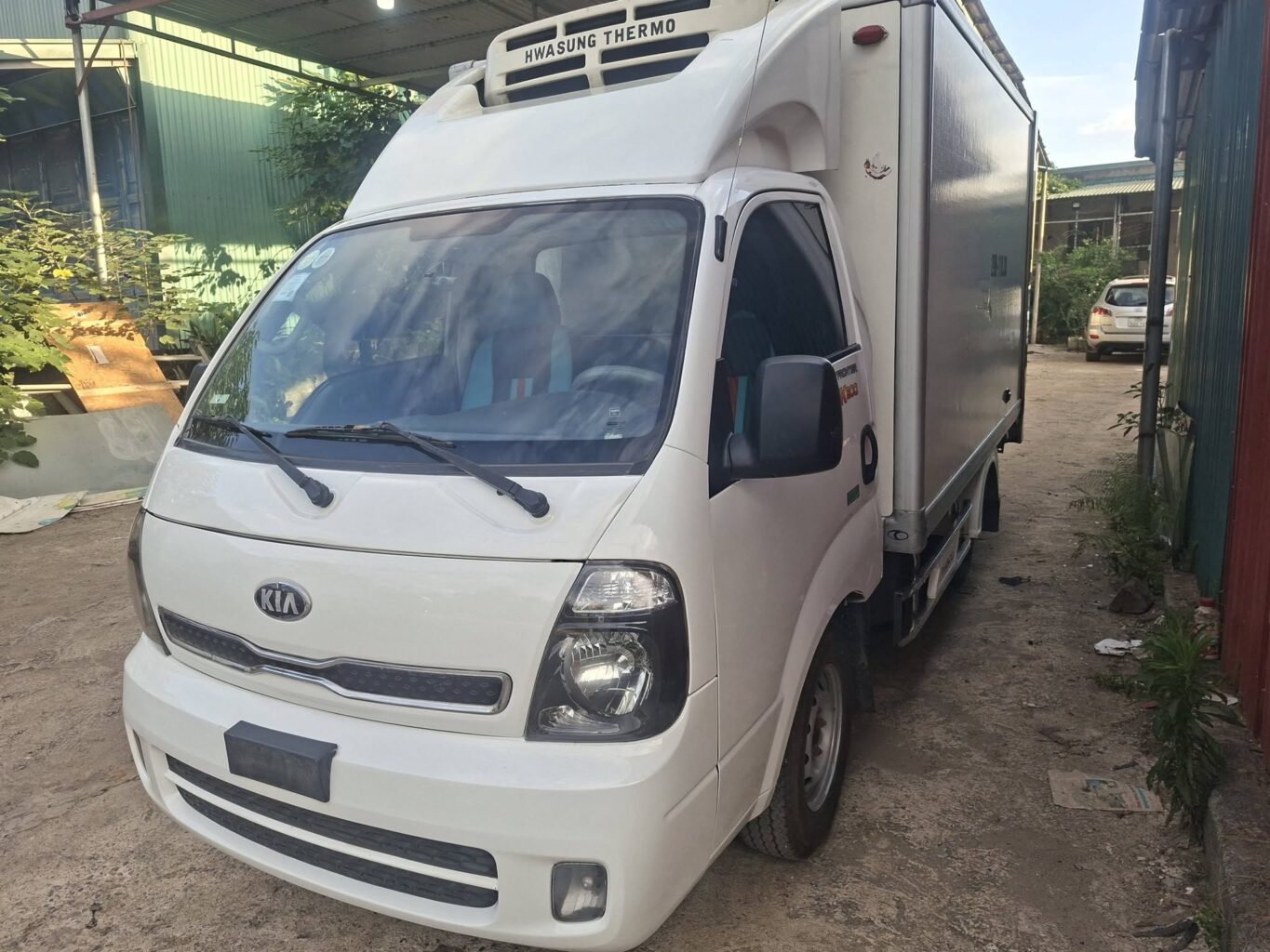 kia-k200-1t9-dong-lanh