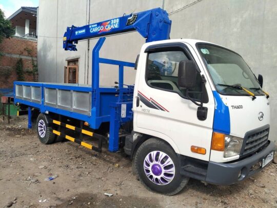 mua-xe-tai-cau-hyundai-hd72-3t5