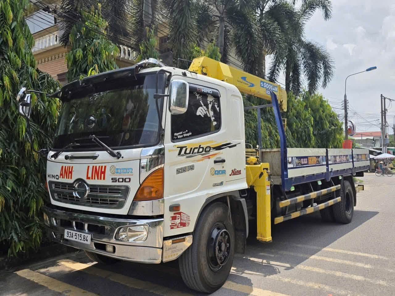 thu-mua-xe-tai-hino-gan-cau